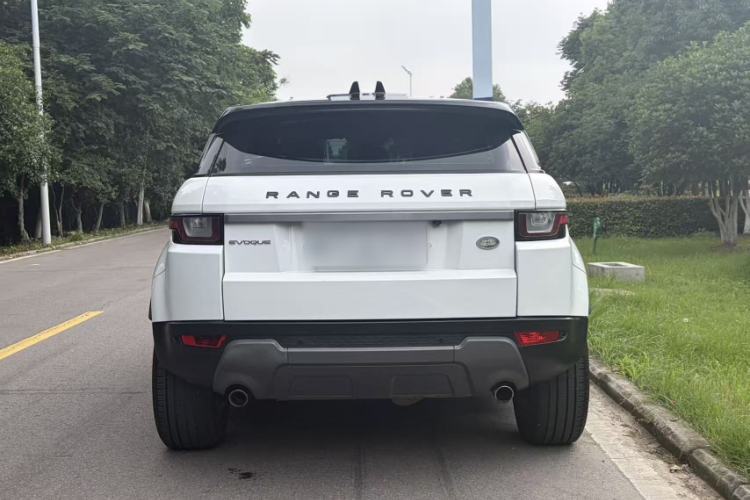 Used Land Rover Range Evoque 2018 240PS PURE Style Edition Exterior 4