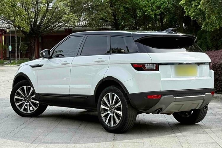 Used Land Rover Range Evoque 2018 240 PS SE Smart Brilliance Edition Exterior 5