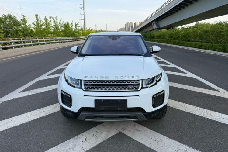 Used Land Rover Range Evoque 2018 240 PS SE Smart Brilliance Edition Exterior 6