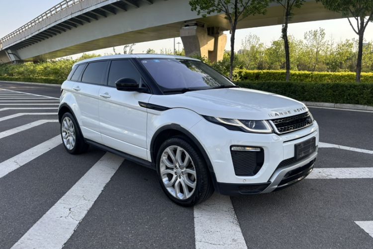 Used Land Rover Range Evoque 2018 240 PS SE DYNAMIC Smart Edition Exterior 9