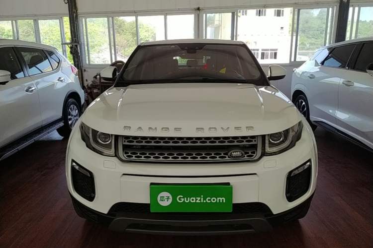 Used Land Rover Range Evoque 2018 240PS PURE Style Edition Front