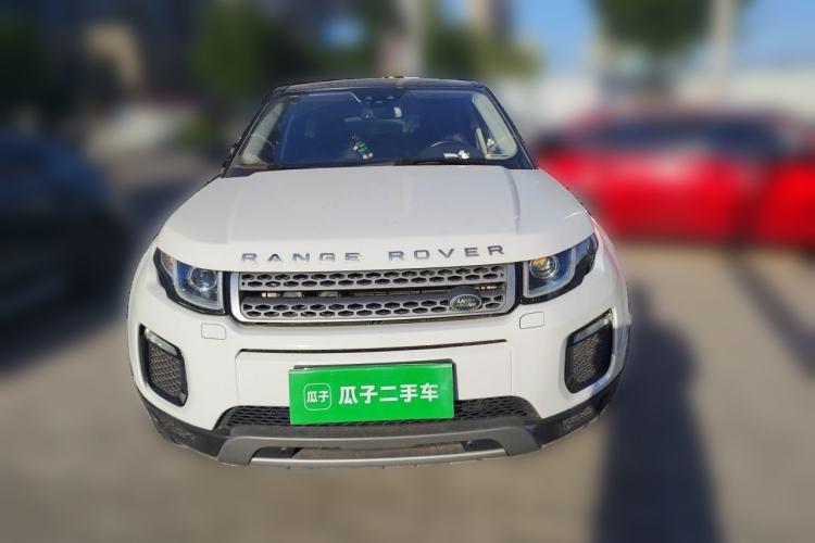 Used Land Rover Range Evoque 2018 240 PS SE Smart Brilliance Edition Front