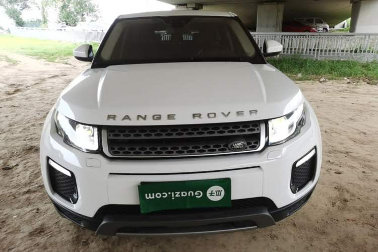 Used Land Rover Range Evoque 2018 240 PS SE Smart Brilliance Edition Front