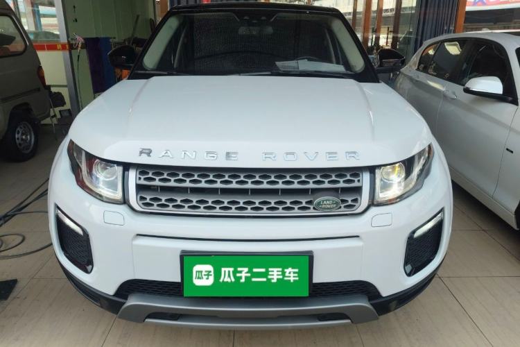 Used Land Rover Range Evoque 2018 240 PS SE Smart Brilliance Edition Front