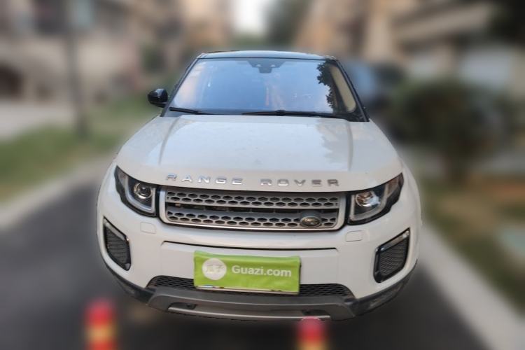 Used Land Rover Range Evoque 2018 240 PS SE Smart Brilliance Edition Front