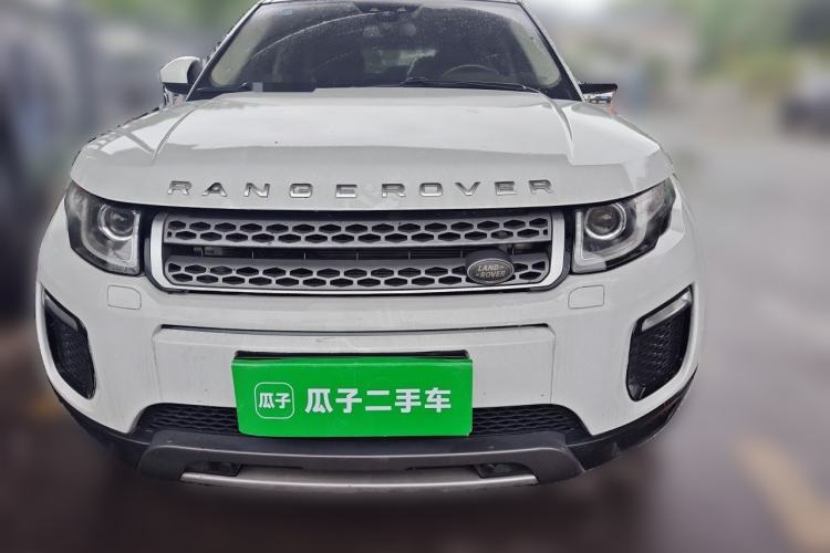 Used Land Rover Range Evoque 2018 240 PS SE Smart Brilliance Edition Front