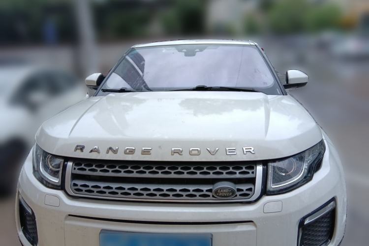 Used Land Rover Range Evoque 2018 240 PS SE Smart Brilliance Edition Front