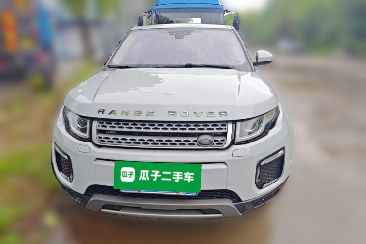 Used Land Rover Range Evoque 2018 240 PS SE Smart Brilliance Edition Front
