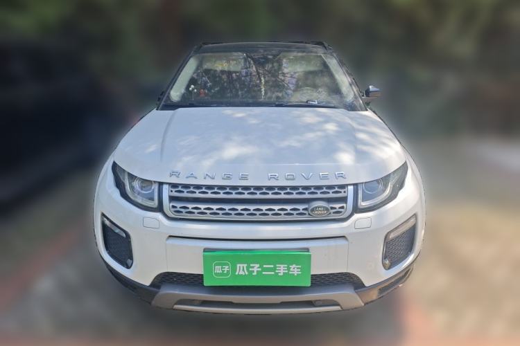 Used Land Rover Range Evoque 2018 240 PS SE Smart Brilliance Edition Front