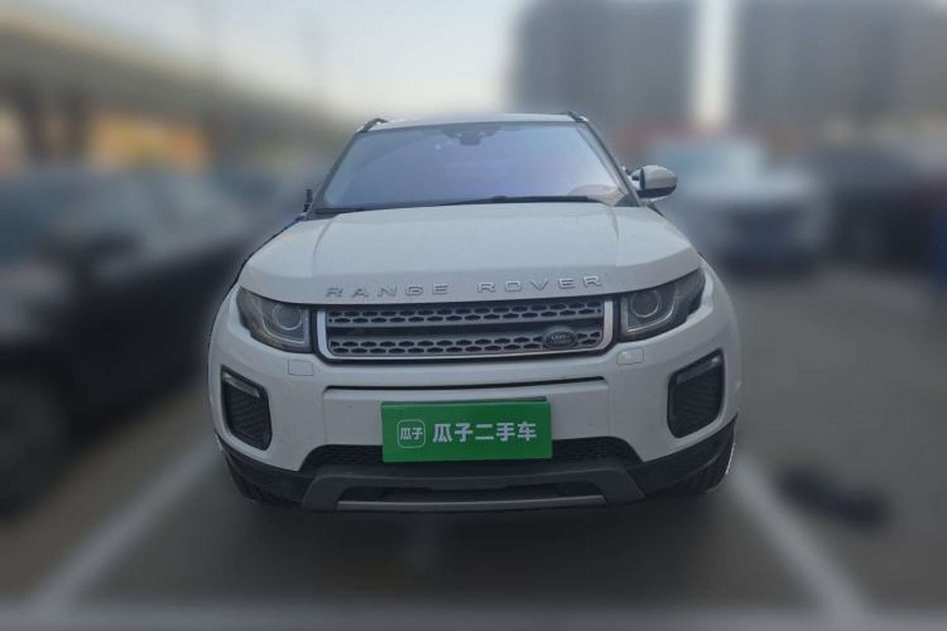 Used Land Rover Range Evoque 2018 240 PS SE Smart Brilliance Edition Front