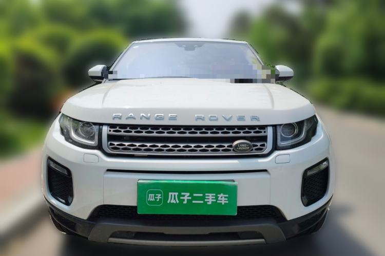 Used Land Rover Range Evoque 2018 240 PS SE Smart Brilliance Edition Front