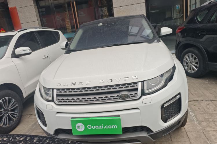 Used Land Rover Range Evoque 2018 240 PS SE Smart Brilliance Edition Front