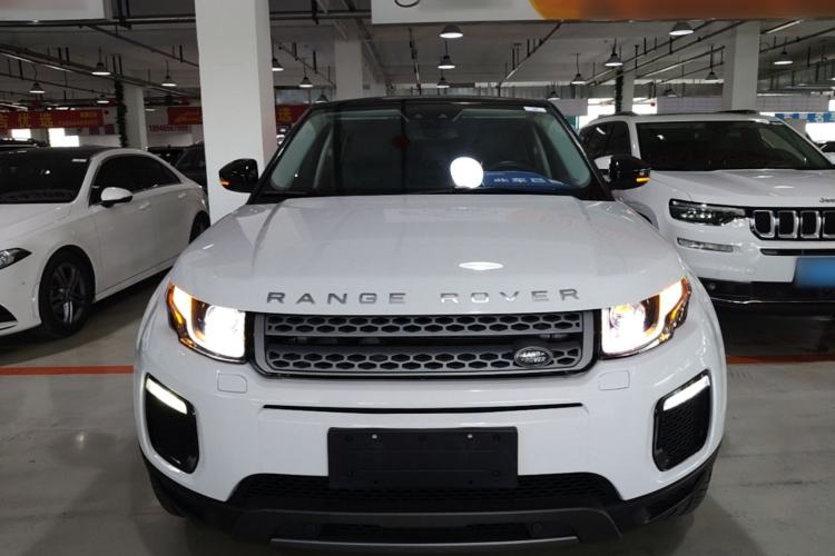 Used Land Rover Range Evoque 2018 240PS PURE Style Edition Front