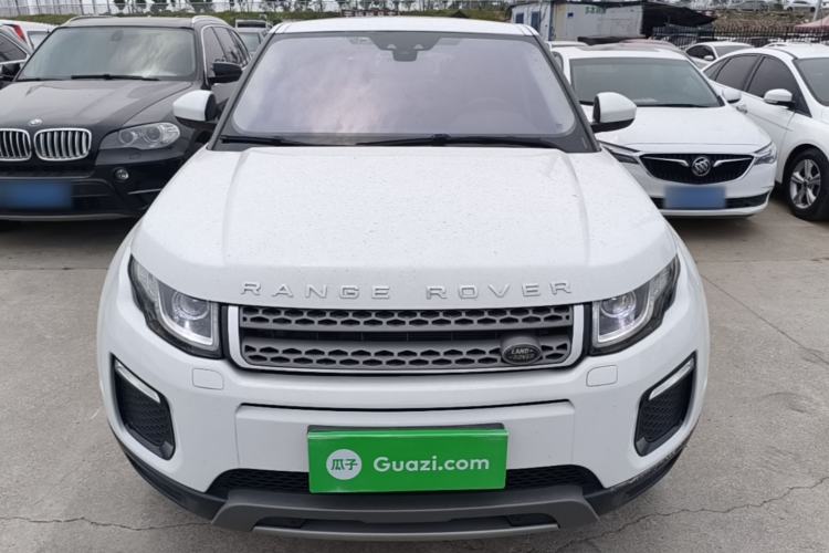 Used Land Rover Range Evoque 2018 240 PS SE Smart Brilliance Edition Front