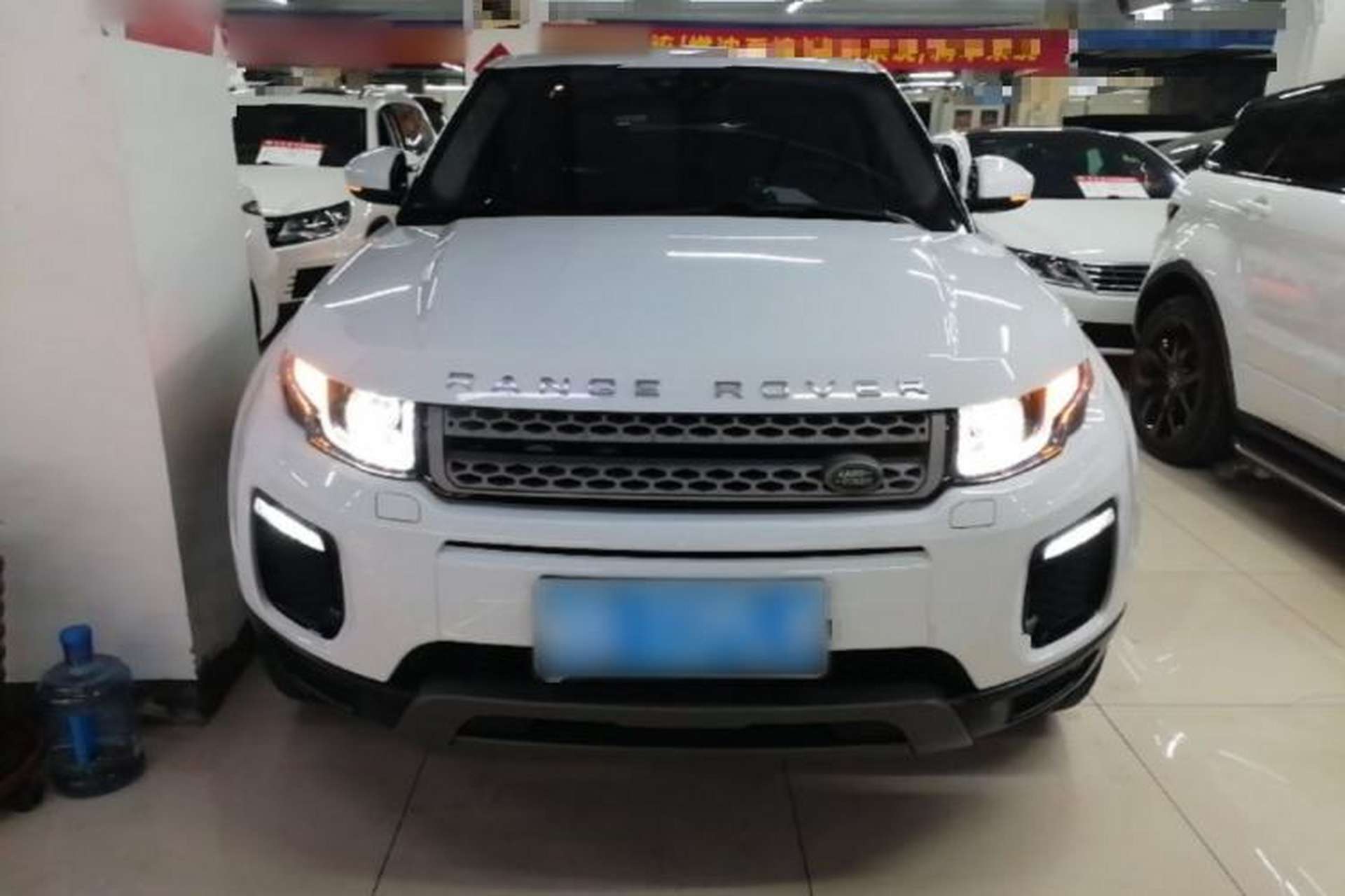 Used Land Rover Range Evoque 2018 240PS PURE Style Edition Front