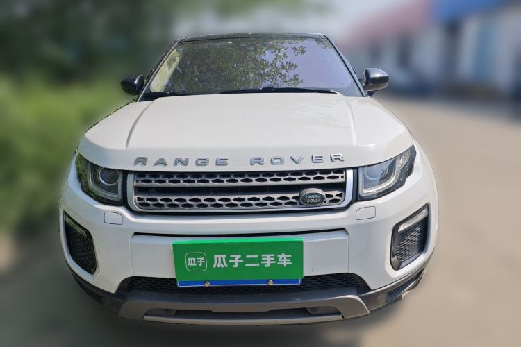Used Land Rover Range Evoque 2018 240 PS SE Smart Brilliance Edition Front