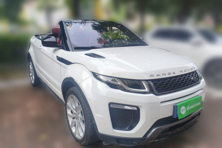 Used Land Rover Range Evoque 2018 240 PS HSE DYNAMIC Convertible Front Right 45 Deg