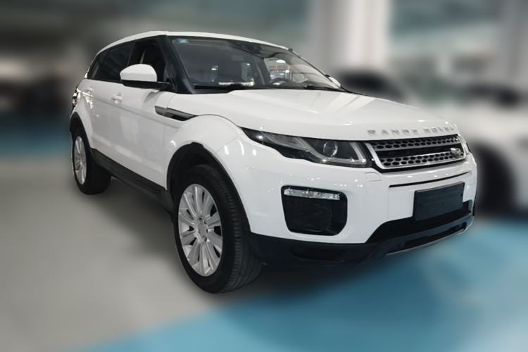 Used Land Rover Range Evoque 2018 240 PS SE Smart Brilliance Edition Front Right 45 Deg
