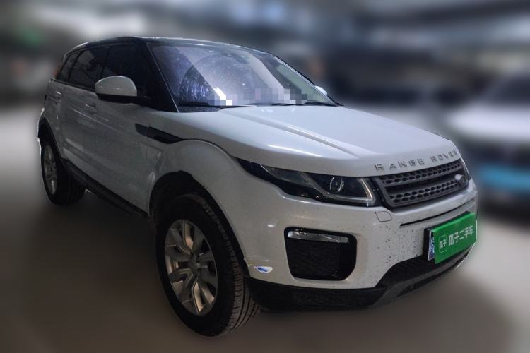 Used Land Rover Range Evoque 2018 240PS PURE Style Edition Front Right 45 Deg
