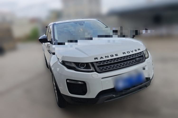 Used Land Rover Range Evoque 2018 200PS PURE New Fashion Edition Front Right 45 Deg