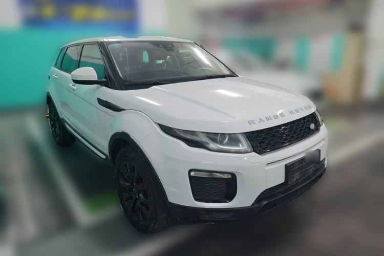 Used Land Rover Range Evoque 2018 240PS PURE Style Edition Front Right 45 Deg
