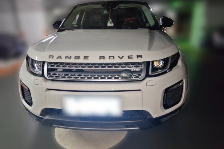 Used Land Rover Range Evoque 2018 240 PS SE Smart Brilliance Edition Front