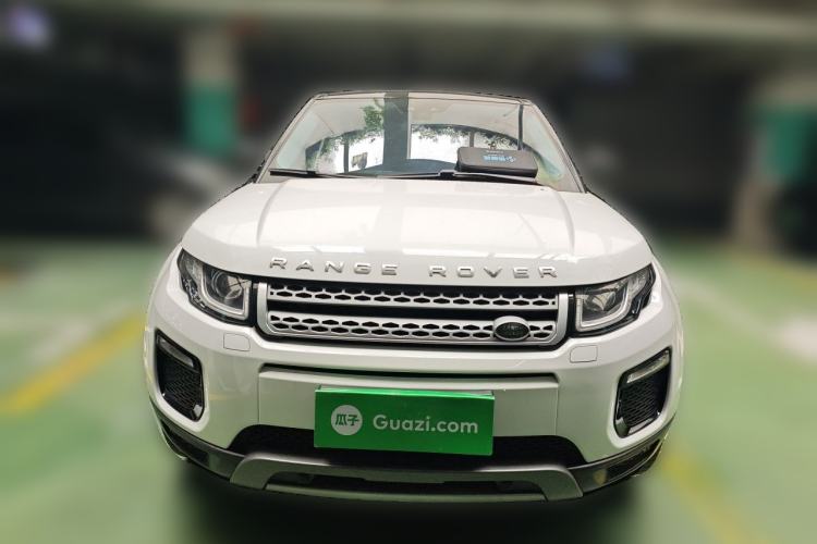 Used Land Rover Range Evoque 2018 240 PS SE Smart Brilliance Edition Front