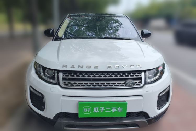 Used Land Rover Range Evoque 2018 240 PS SE Smart Brilliance Edition Front