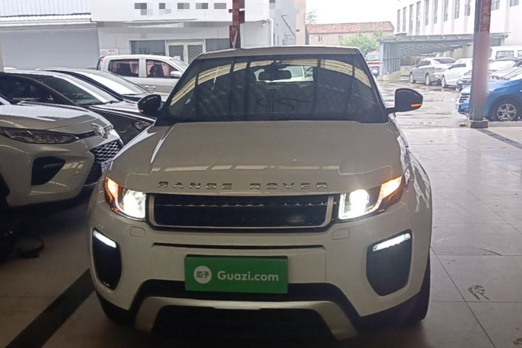Used Land Rover Range Evoque 2018 240 PS SE DYNAMIC Smart Edition Front