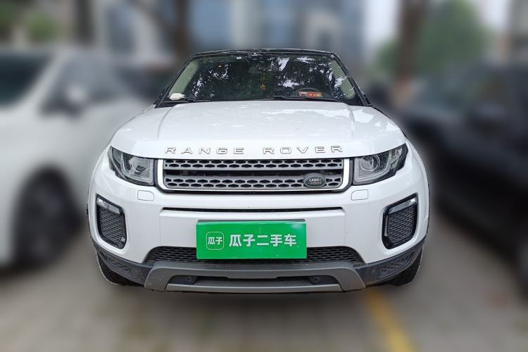 Used Land Rover Range Evoque 2018 240 PS SE Smart Brilliance Edition Front
