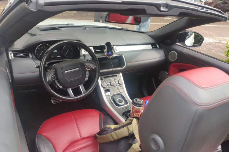 Used Land Rover Range Evoque 2018 240 PS HSE DYNAMIC Convertible Headliner