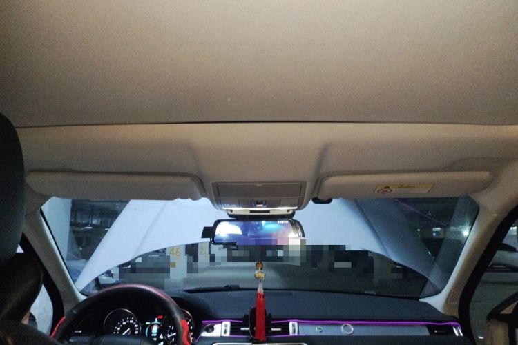 Used Land Rover Range Evoque 2018 240PS PURE Style Edition Headliner