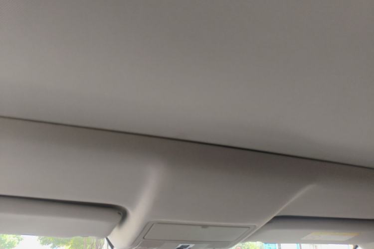 Used Land Rover Range Evoque 2018 240PS PURE Style Edition Headliner