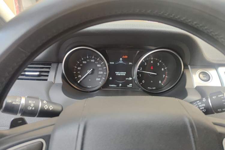 Used Land Rover Range Evoque 2018 240 PS SE Smart Brilliance Edition Instrument Cluster