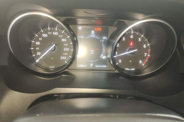 Used Land Rover Range Evoque 2018 240 PS HSE DYNAMIC All-Wheel Drive Edition Instrument Cluster