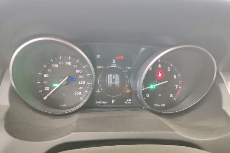 Used Land Rover Range Evoque 2018 240 PS SE Smart Brilliance Edition Instrument Cluster