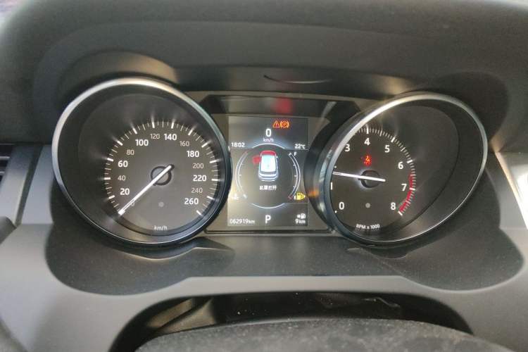 Used Land Rover Range Evoque 2018 240PS PURE Style Edition Instrument Cluster