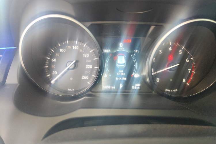 Used Land Rover Range Evoque 2018 240 PS SE Smart Brilliance Edition Instrument Cluster