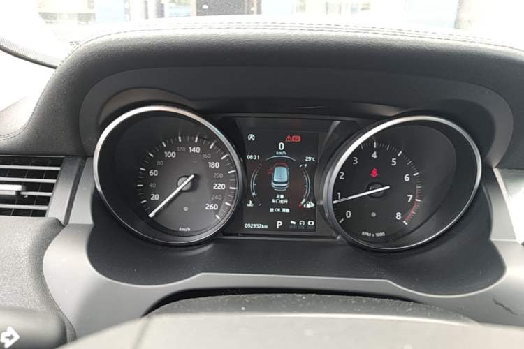 Used Land Rover Range Evoque 2018 240 PS SE Smart Brilliance Edition Instrument Cluster