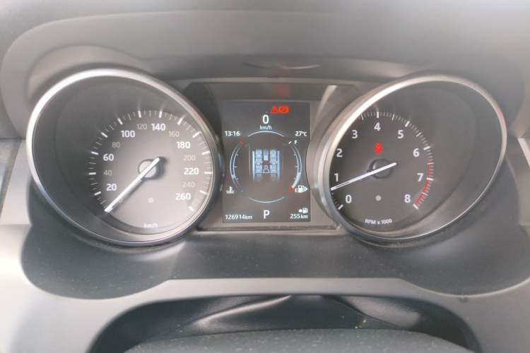 Used Land Rover Range Evoque 2018 240PS PURE Style Edition Instrument Cluster