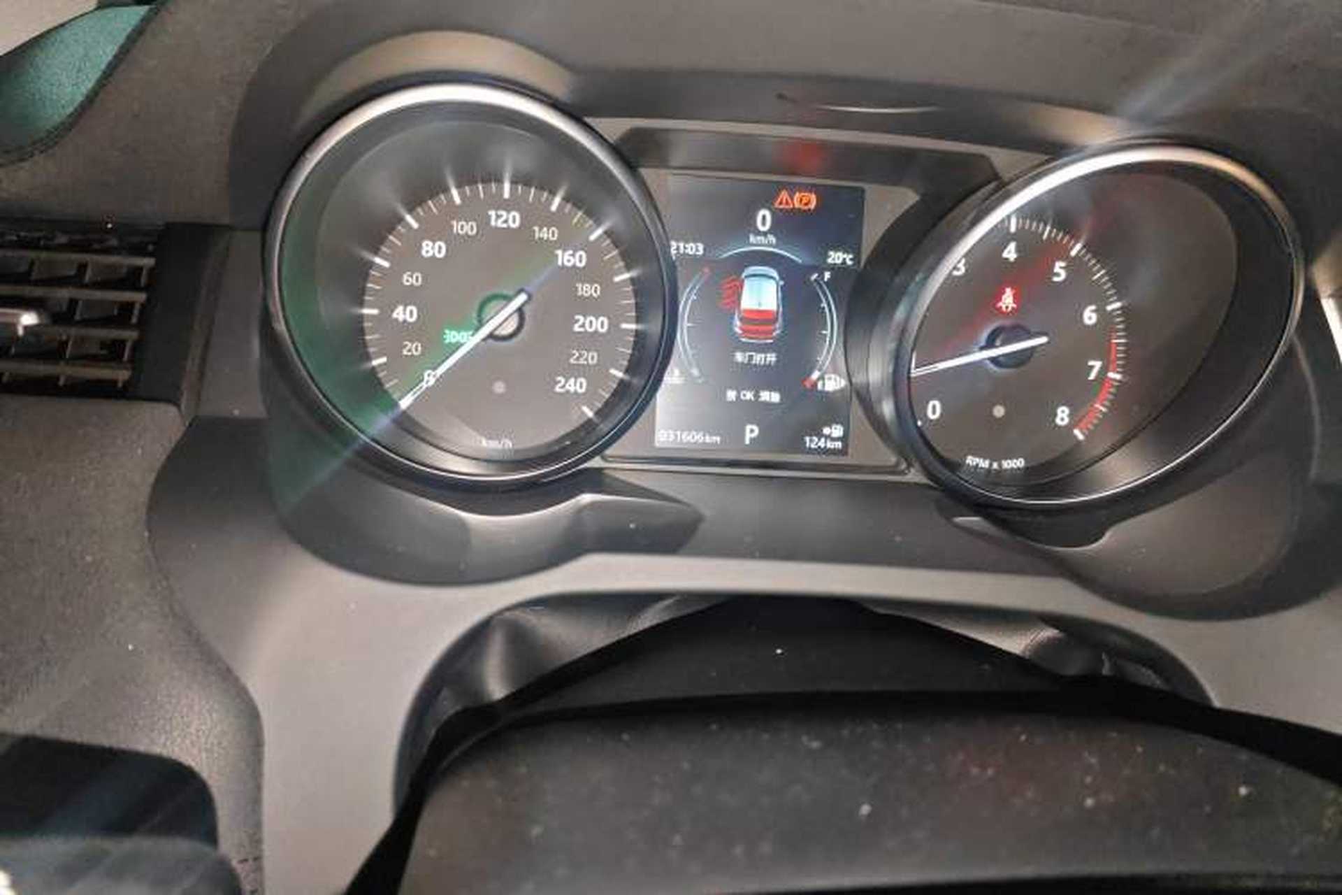 Used Land Rover Range Evoque 2018 240 PS SE Smart Brilliance Edition Instrument Cluster