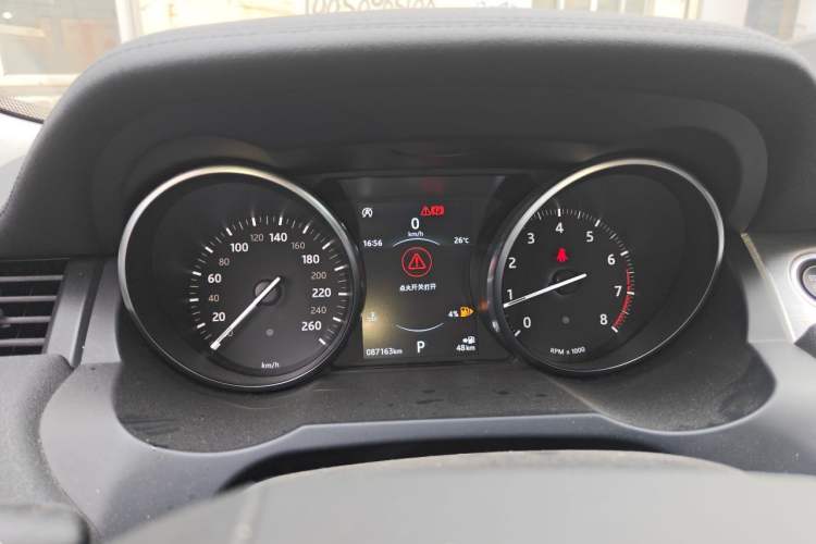 Used Land Rover Range Evoque 2018 240 PS SE Smart Brilliance Edition Instrument Cluster