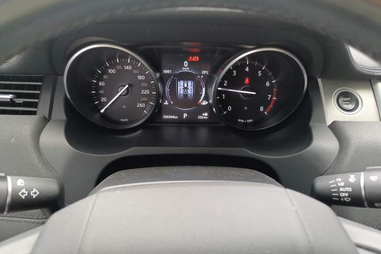 Used Land Rover Range Evoque 2018 240 PS SE Smart Brilliance Edition Instrument Cluster