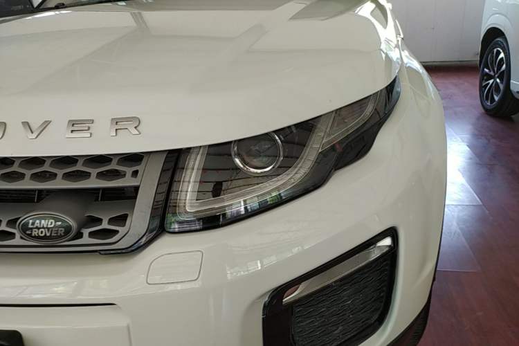 Used Land Rover Range Evoque 2018 240PS PURE Style Edition Left Front Headlight