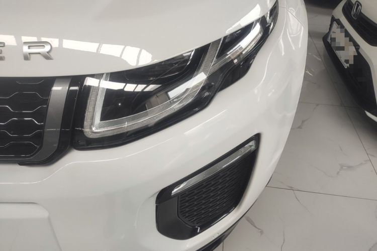 Used Land Rover Range Evoque 2018 240 PS HSE DYNAMIC All-Wheel Drive Edition Left Front Headlight