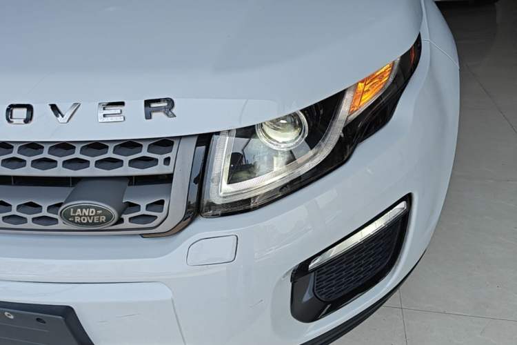 Used Land Rover Range Evoque 2018 240PS PURE Style Edition Left Front Headlight