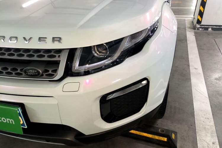 Used Land Rover Range Evoque 2018 240 PS SE Smart Brilliance Edition Left Front Headlight