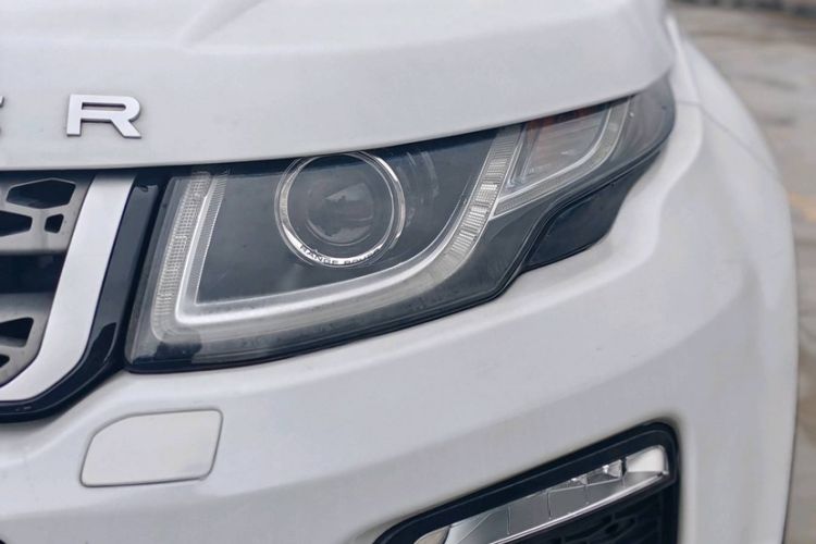 Used Land Rover Range Evoque 2018 240 PS SE Smart Brilliance Edition Left Front Headlight