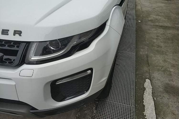 Used Land Rover Range Evoque 2018 240PS PURE Style Edition Left Front Headlight