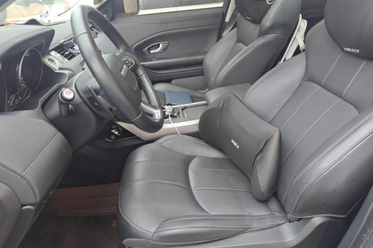 Used Land Rover Range Evoque 2018 240PS PURE Style Edition Left Front Seat